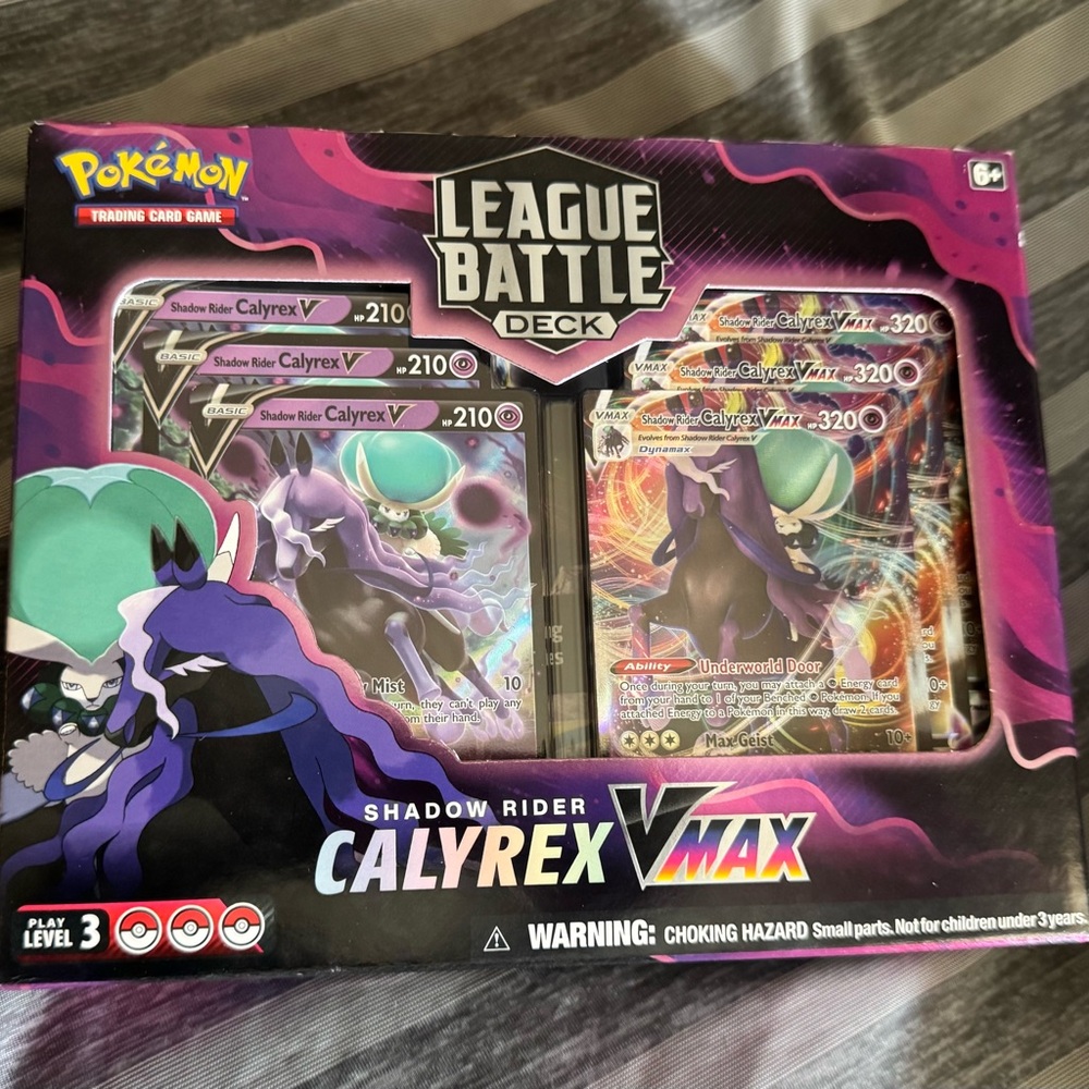 Pokemon League Battle Deck - Shadow Rider Calyrex VMAX - Purple and Black